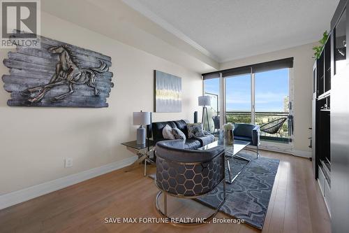 2109 - 100 John Street, Brampton, ON - Indoor Photo Showing Living Room