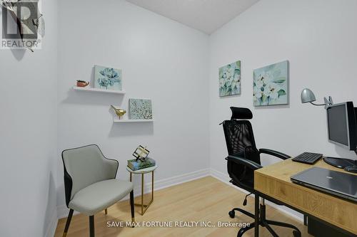 2109 - 100 John Street, Brampton, ON - Indoor Photo Showing Office