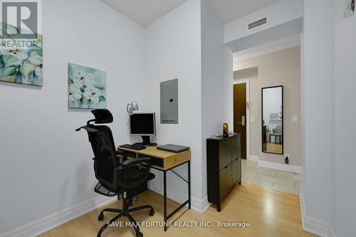 2109 - 100 John Street, Brampton, ON - Indoor Photo Showing Office