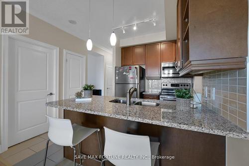 2109 - 100 John Street, Brampton, ON - Indoor Photo Showing Kitchen With Double Sink With Upgraded Kitchen