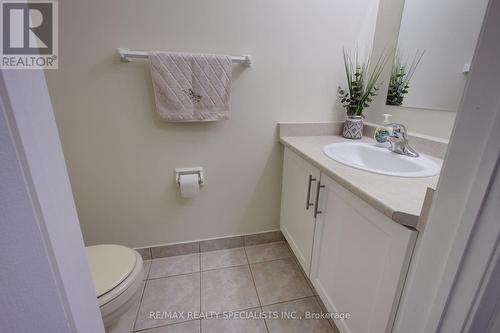 51 John Street, Brampton, ON - Indoor Photo Showing Bathroom