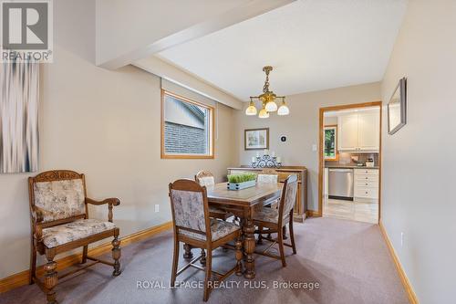 3542 Pitch Pine Crescent, Mississauga, ON - Indoor Photo Showing Dining Room