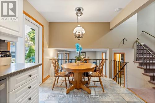 3542 Pitch Pine Crescent, Mississauga, ON - Indoor Photo Showing Dining Room