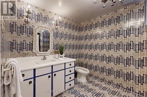 50 Faversham Crescent, Toronto, ON - Indoor Photo Showing Bathroom