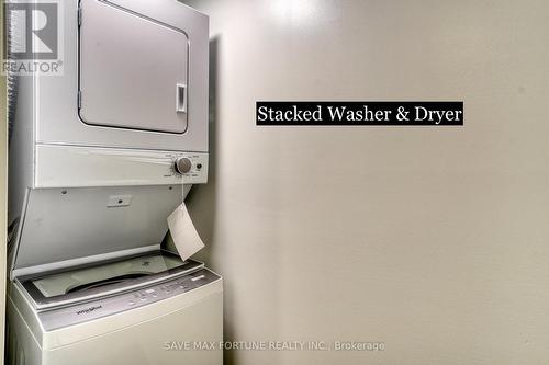 511 - 370 Martha Street, Burlington, ON - Indoor Photo Showing Laundry Room