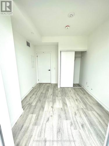 523 - 215 Lakeshore Road W, Mississauga, ON - Indoor Photo Showing Other Room