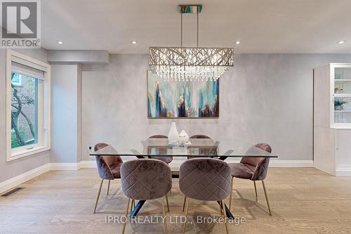 5321 Flatford Road, Mississauga, ON - Indoor Photo Showing Dining Room