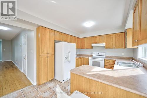 556 Delphine Drive, Burlington, ON - Indoor Photo Showing Kitchen With Double Sink