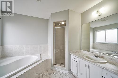 556 Delphine Drive, Burlington, ON - Indoor Photo Showing Bathroom