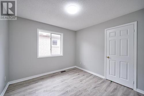 556 Delphine Drive, Burlington, ON - Indoor Photo Showing Other Room