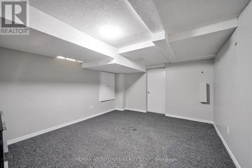 556 Delphine Drive, Burlington, ON - Indoor Photo Showing Other Room