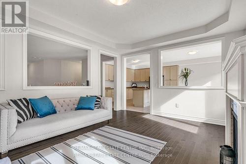 286 Etheridge Avenue, Milton, ON - Indoor Photo Showing Living Room