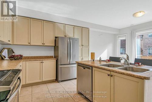 286 Etheridge Avenue, Milton, ON - Indoor Photo Showing Kitchen With Double Sink