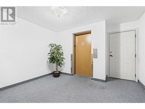 1801 32 Street Unit# 202, Vernon, BC - Indoor Photo Showing Other Room