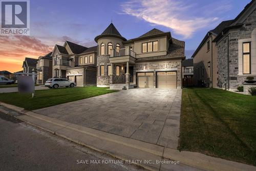 22 Pellegrini Dr Drive E, Vaughan, ON - Outdoor With Facade