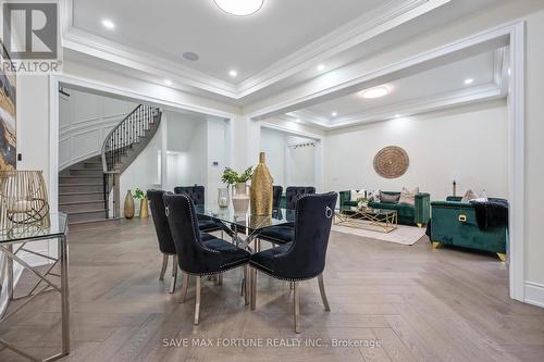 22 Pellegrini Dr Drive E, Vaughan, ON - Indoor Photo Showing Dining Room