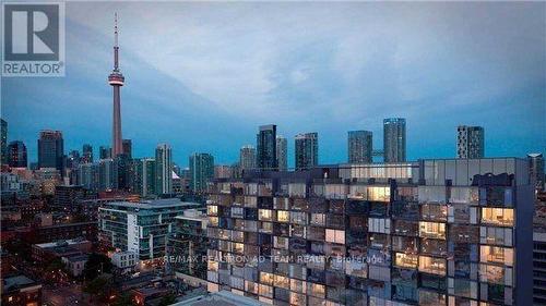 417 - 629 King Street W, Toronto, ON - Outdoor With View