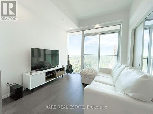 1516 - 5 Soudan Avenue W, Toronto, ON - Indoor Photo Showing Living Room