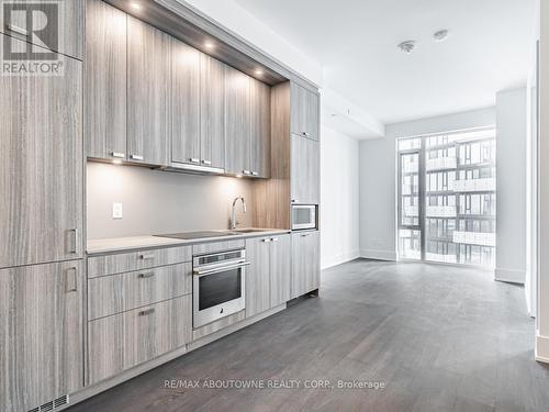 2311 - 470 Front Street W, Toronto, ON - Indoor Photo Showing Kitchen