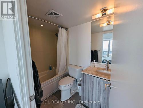 2906 - 955 Bay Street S, Toronto, ON - Indoor Photo Showing Bathroom