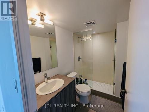 2906 - 955 Bay Street S, Toronto, ON - Indoor Photo Showing Bathroom