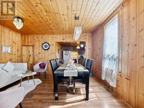 253 Albert Street, Oshawa, ON - Indoor Photo Showing Dining Room