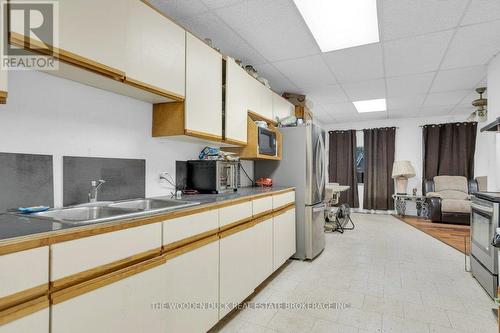 2798 County Rd 8 Road, Trent Hills, ON - Indoor Photo Showing Kitchen With Double Sink