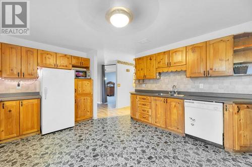 2798 County Rd 8 Road, Trent Hills, ON - Indoor Photo Showing Kitchen