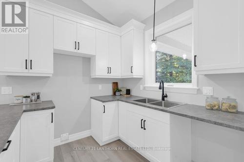 1713 Hollowview Road, Stirling-Rawdon, ON - Indoor Photo Showing Kitchen With Double Sink