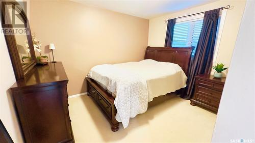 1310 6Th Avenue N, Saskatoon, SK - Indoor Photo Showing Bedroom