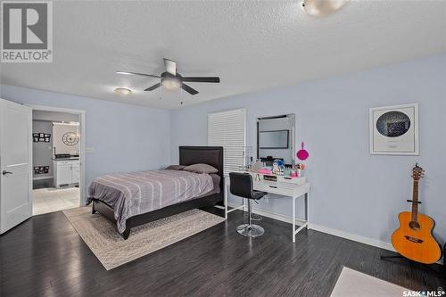 260 31St Street E, Prince Albert, SK - Indoor Photo Showing Bedroom