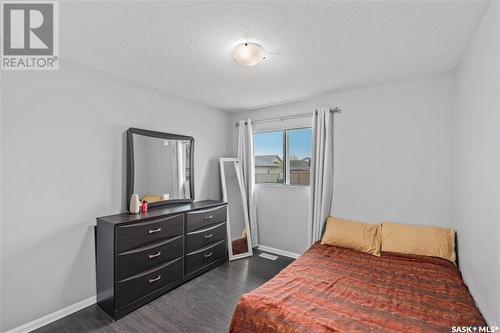 260 31St Street E, Prince Albert, SK - Indoor Photo Showing Bedroom