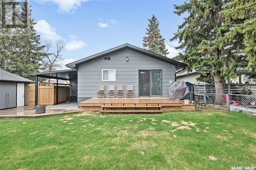 260 31St Street E, Prince Albert, SK - Outdoor With Deck Patio Veranda