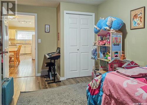 105 Main Street, Harris, SK - Indoor Photo Showing Bedroom