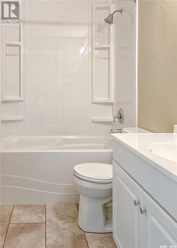 105 Main Street, Harris, SK - Indoor Photo Showing Bathroom