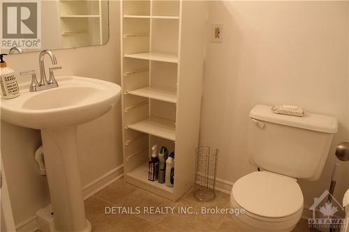 4E Maple Ridge Crescent, Ottawa, ON - Indoor Photo Showing Bathroom