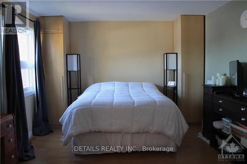 4E Maple Ridge Crescent, Ottawa, ON - Indoor Photo Showing Bedroom