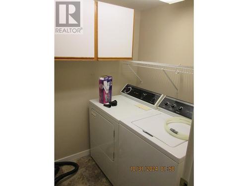 250 5 Street Se Unit# 209 Lot# 61, Salmon Arm, BC -  Photo Showing Laundry Room