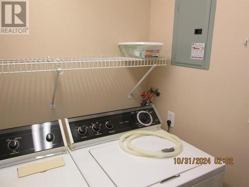 250 5 Street Se Unit# 209 Lot# 61, Salmon Arm, BC - Indoor Photo Showing Laundry Room