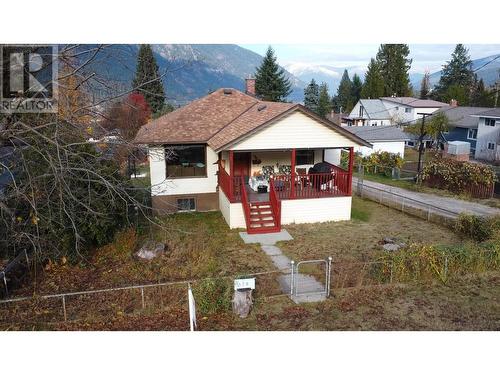 520 West Gore Street, Nelson, BC - Outdoor