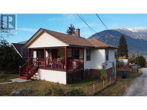 520 West Gore Street, Nelson, BC - Outdoor With Deck Patio Veranda