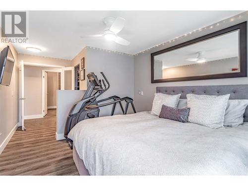 737 Leon Avenue Unit# 1401, Kelowna, BC - Indoor Photo Showing Bedroom