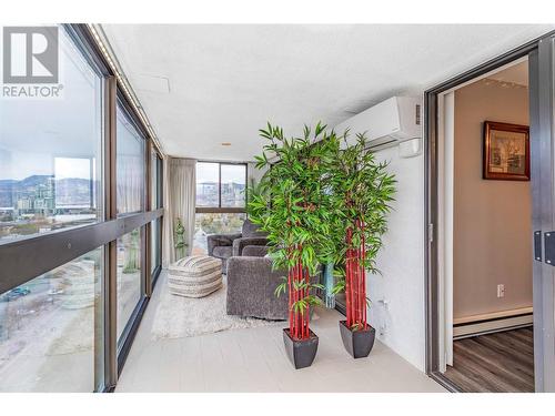 737 Leon Avenue Unit# 1401, Kelowna, BC - Outdoor With Exterior