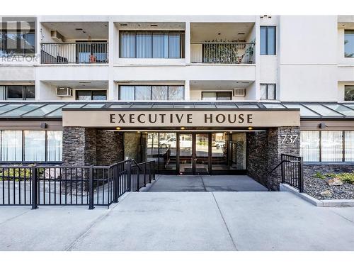 737 Leon Avenue Unit# 1401, Kelowna, BC - Outdoor With Facade