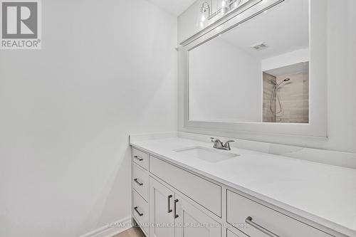 22 Kerfoot Crescent, Georgina, ON - Indoor Photo Showing Bathroom