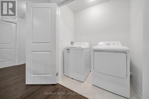 26 Gemini Drive, Barrie, ON - Indoor Photo Showing Laundry Room