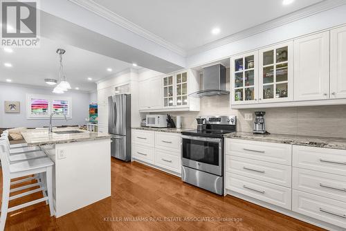 127 - 1050 Shawnmarr Road, Mississauga, ON - Indoor Photo Showing Kitchen With Stainless Steel Kitchen With Upgraded Kitchen