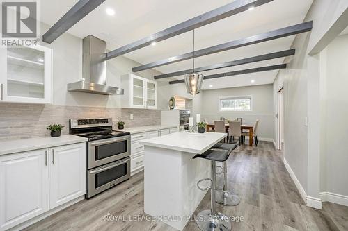 5739 Sixth Line, Erin, ON - Indoor Photo Showing Kitchen With Upgraded Kitchen