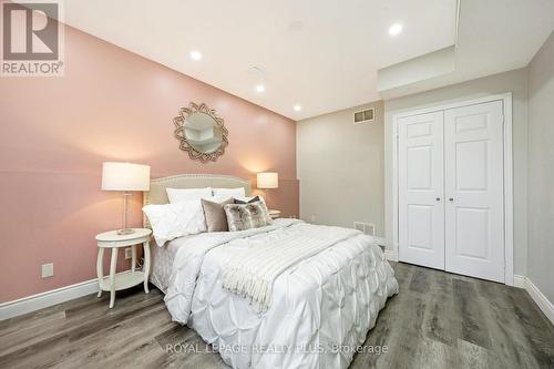 5739 Sixth Line, Erin, ON - Indoor Photo Showing Bedroom