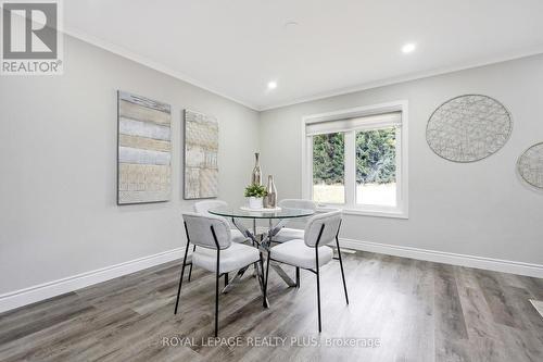 5739 Sixth Line, Erin, ON - Indoor Photo Showing Dining Room